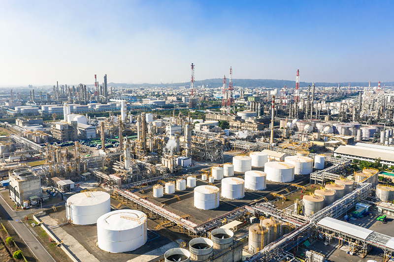 refinery-stock-image