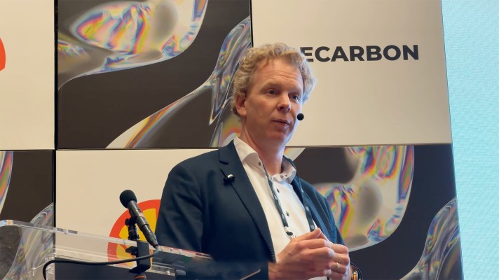 shell-ventures-testimonial-video-at-decarbonisation-thumbnail